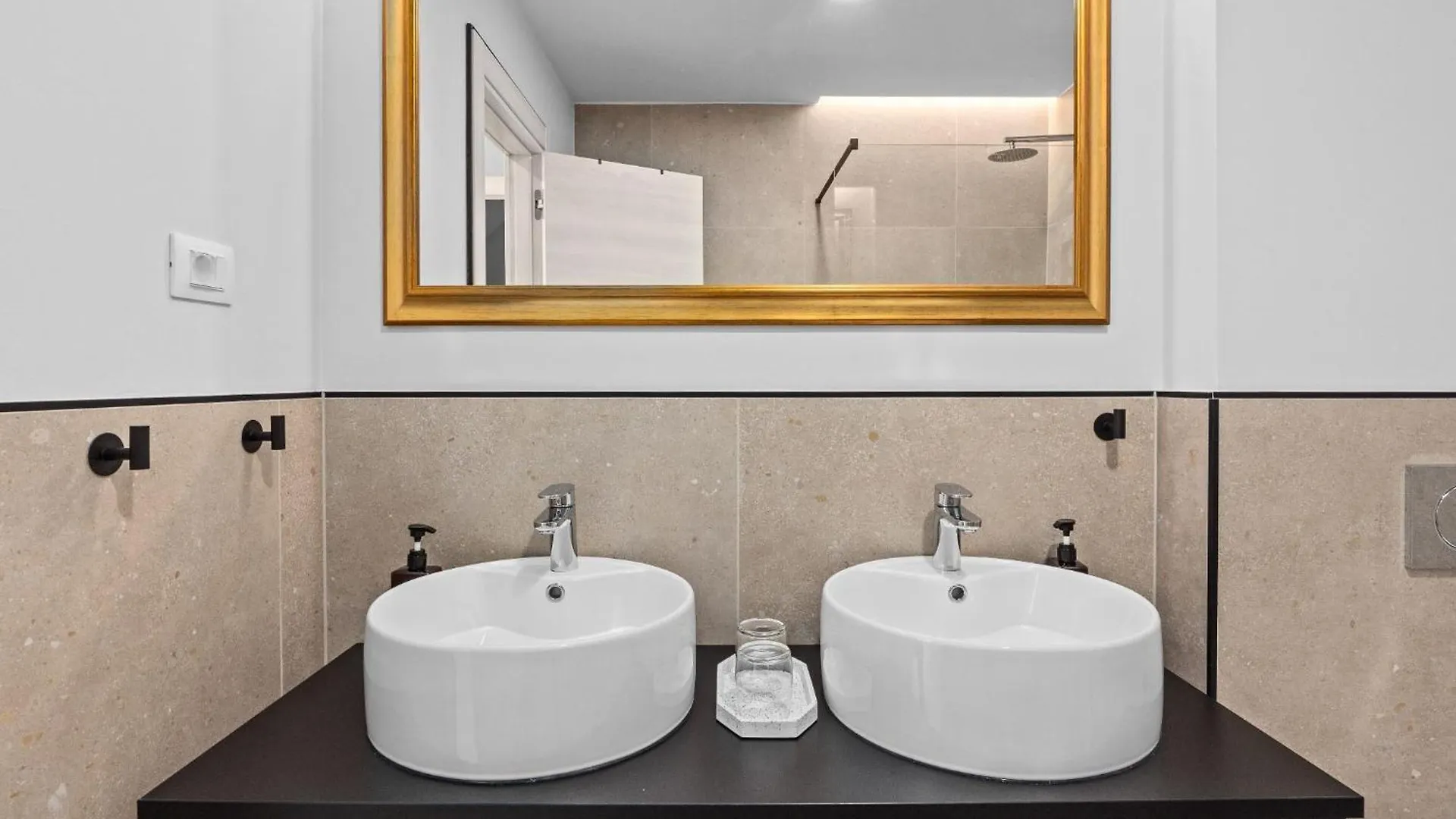 Pollentia 201 Adriana (Adults Only) Apartment Pula